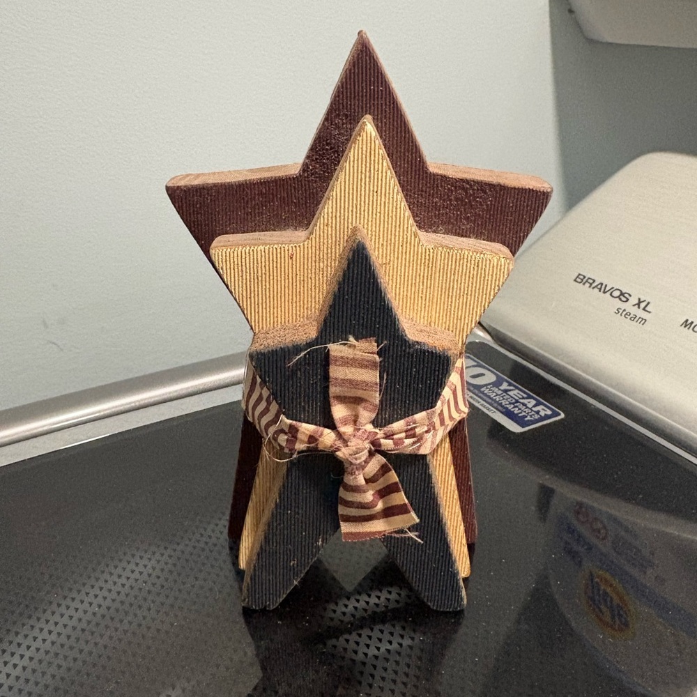 Decorative Layered Star Accent in Brown, Black, and Cream